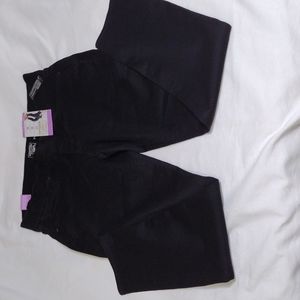 Levi Strauss totally shaping pull skinny| sz 12m | black